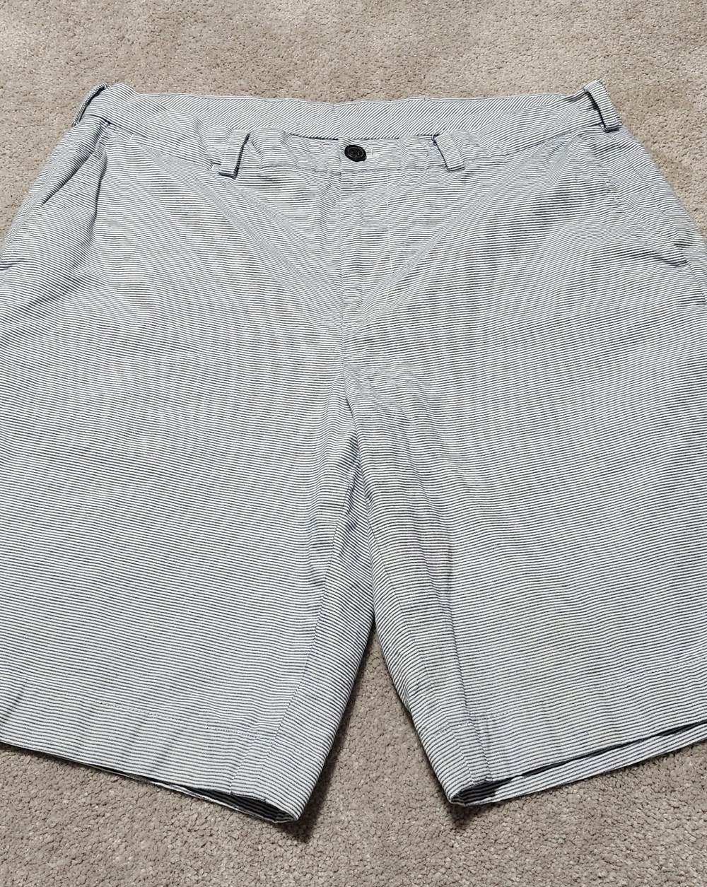 Brooks Brothers Seersucker Blue Striped Flat Front Short's Men's Size‎ 36